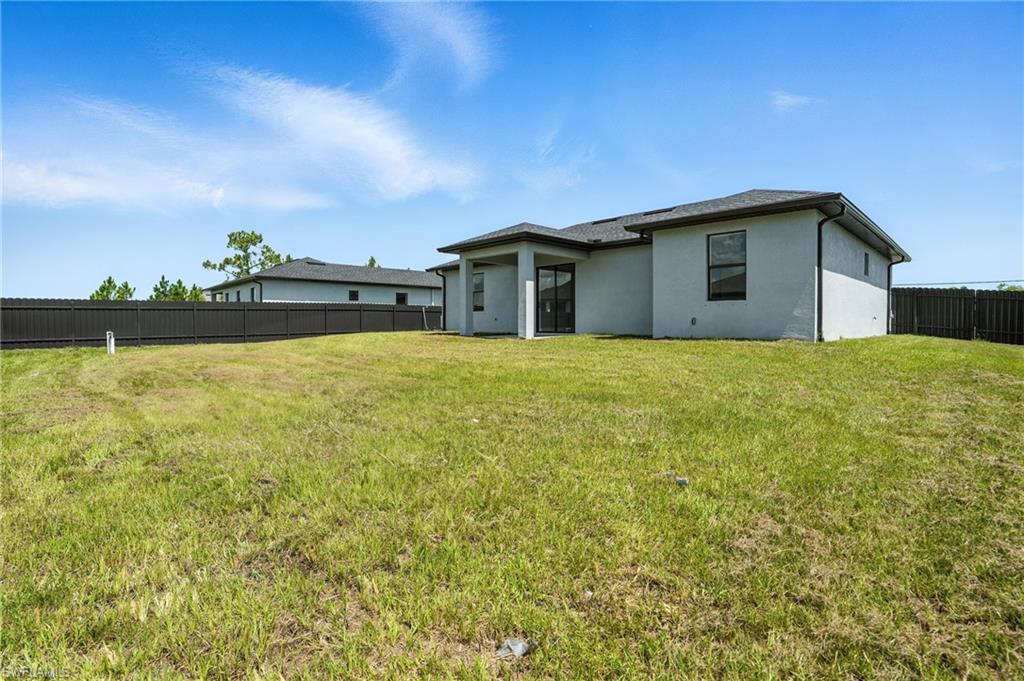 LEHIGH ACRES - Residential
