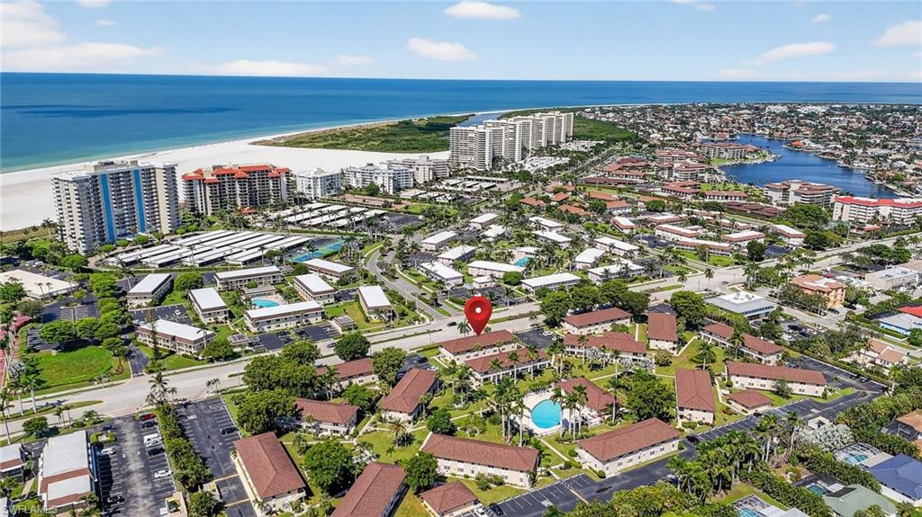 AQUARIUS APTS OF MARCO ISLAND - Residential