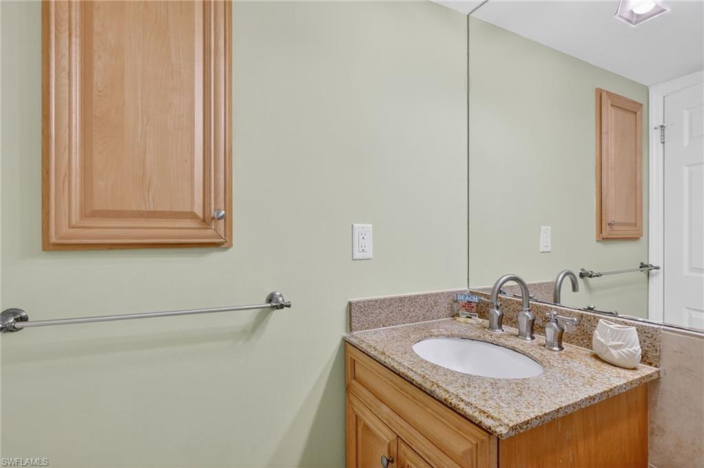 AQUARIUS APTS OF MARCO ISLAND - Residential