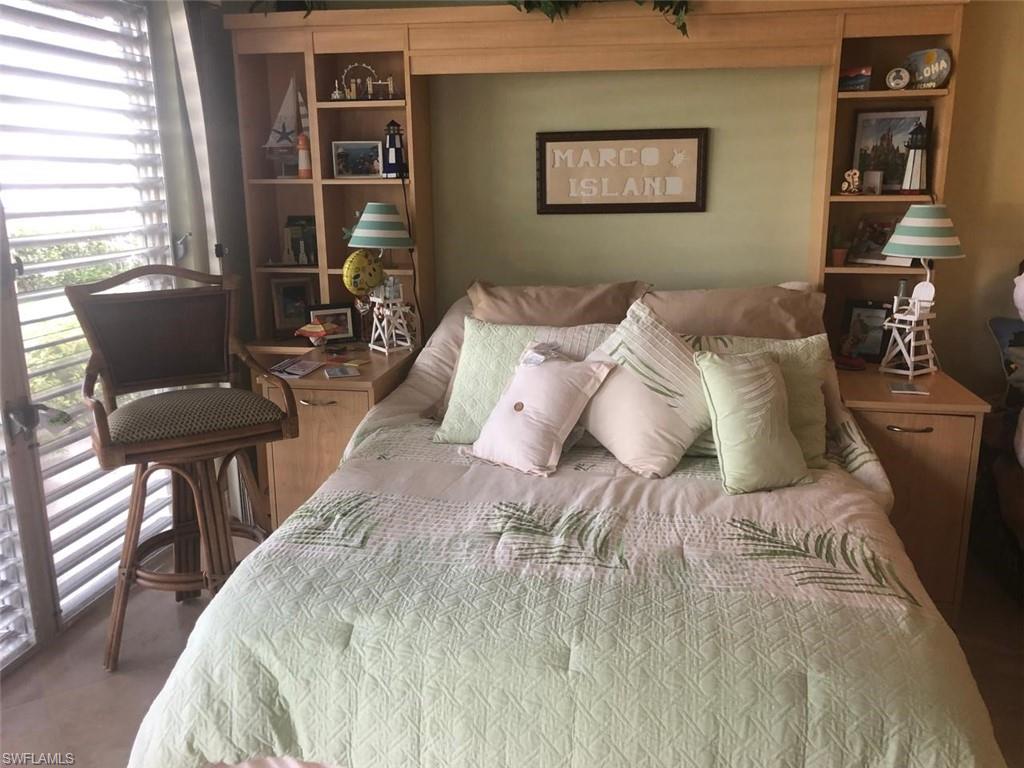 AQUARIUS APTS OF MARCO ISLAND - Residential