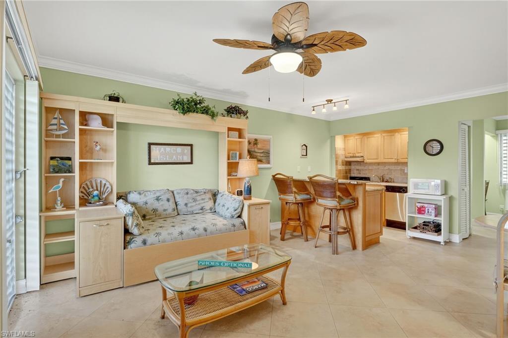 AQUARIUS APTS OF MARCO ISLAND - Residential