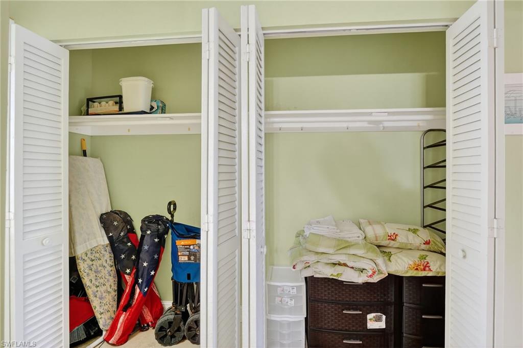 AQUARIUS APTS OF MARCO ISLAND - Residential