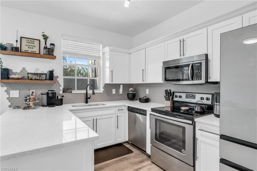 VIZCAYA VILLAS UNREC - Residential Lease