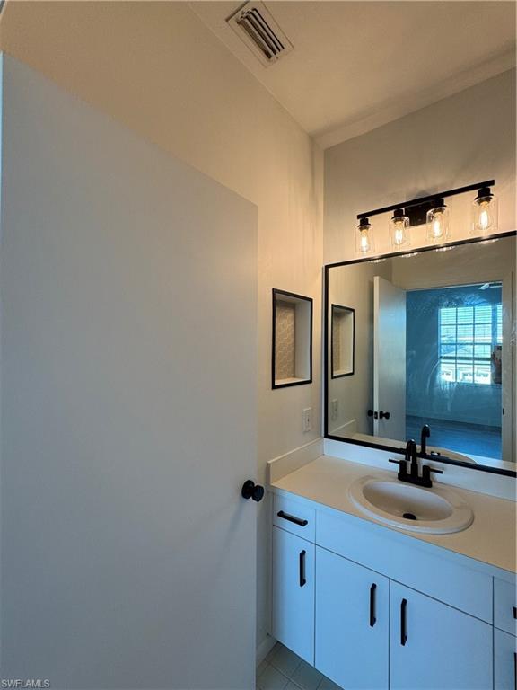 VIZCAYA VILLAS UNREC - Residential Lease