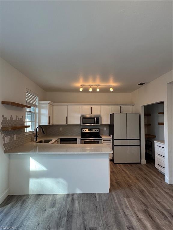 VIZCAYA VILLAS UNREC - Residential Lease