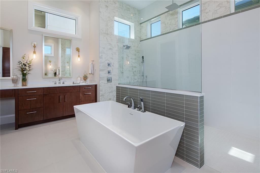 AUDUBON COUNTRY CLUB - Residential