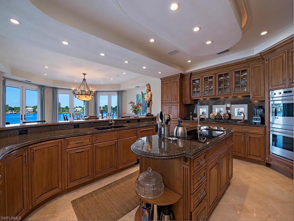 ROYAL HARBOR - Residential