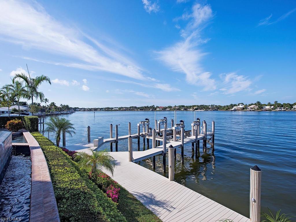 ROYAL HARBOR - Residential