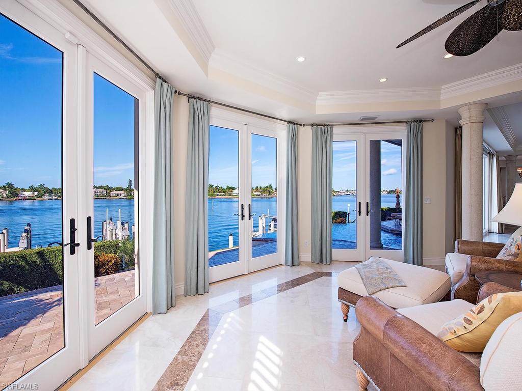 ROYAL HARBOR - Residential