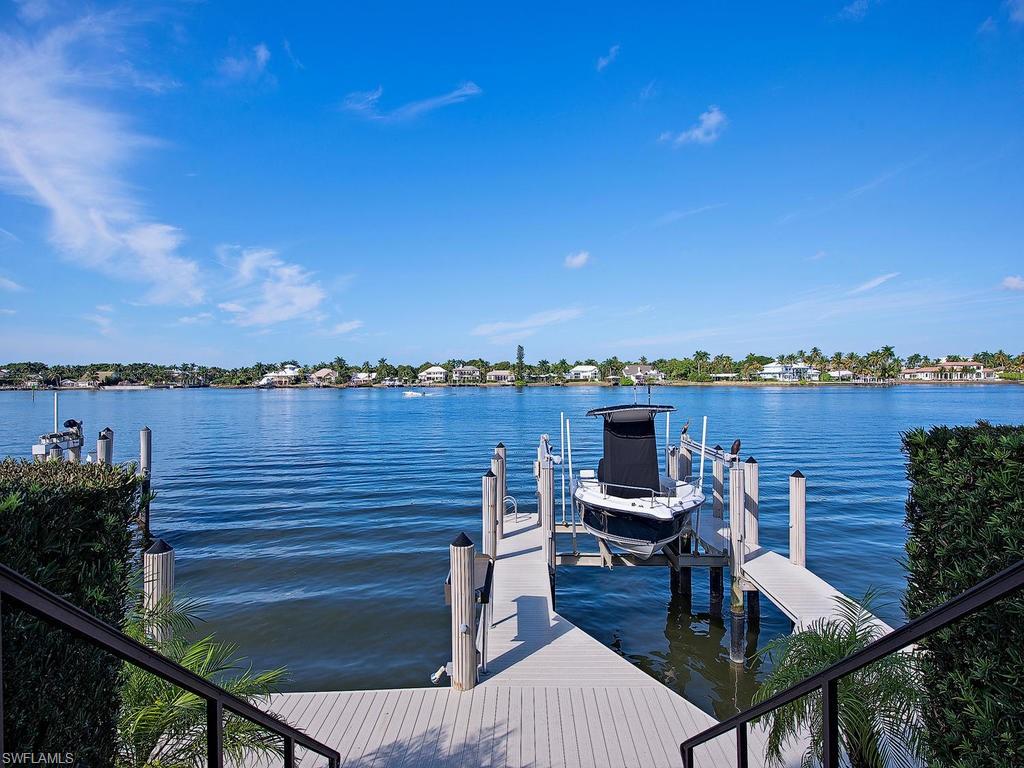 ROYAL HARBOR - Residential