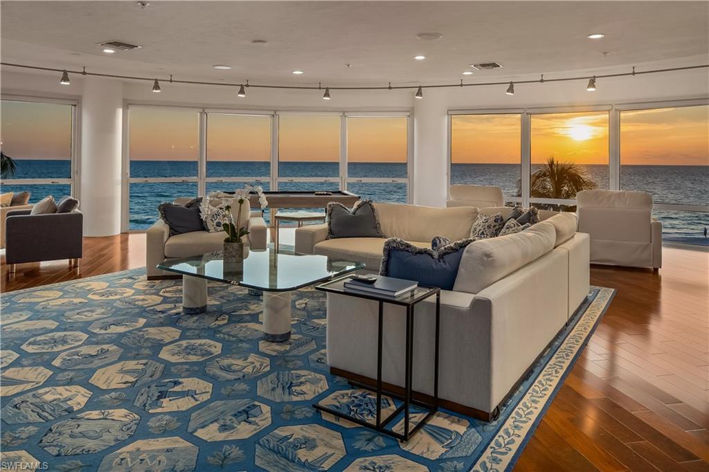 ENCLAVE AT PARK SHORE - Residential