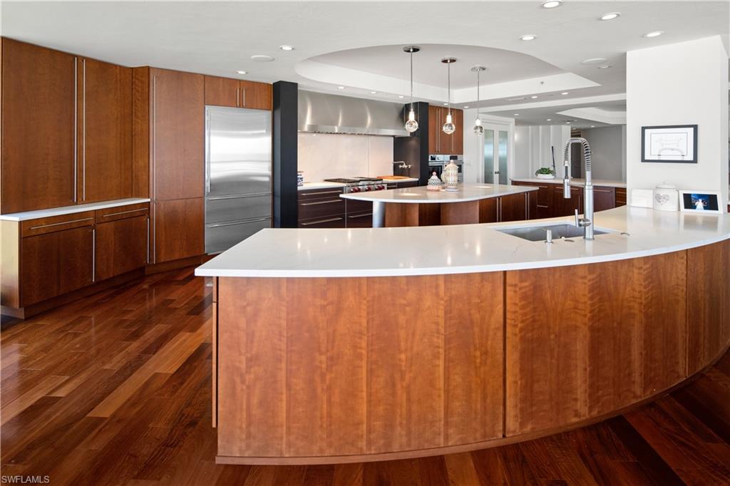 ENCLAVE AT PARK SHORE - Residential