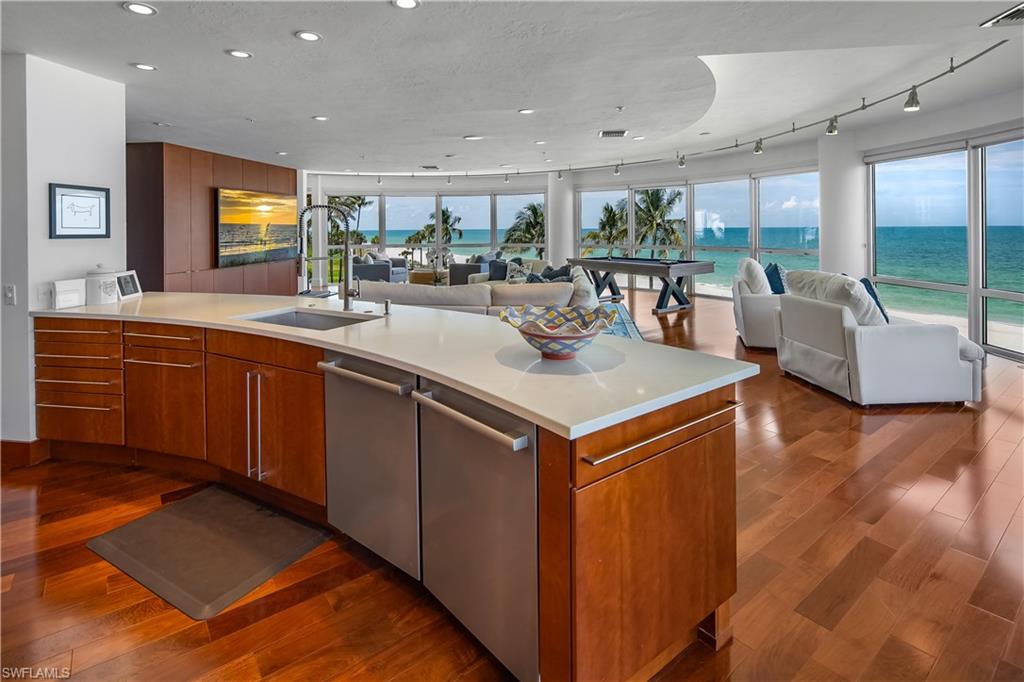 ENCLAVE AT PARK SHORE - Residential