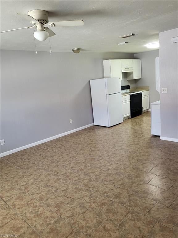 KNIGHTS EXTENSION - Residential Lease