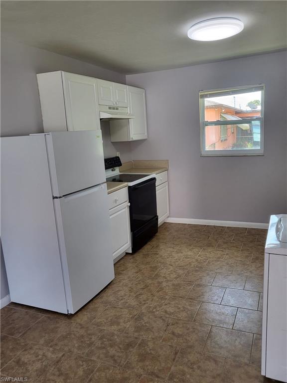 KNIGHTS EXTENSION - Residential Lease