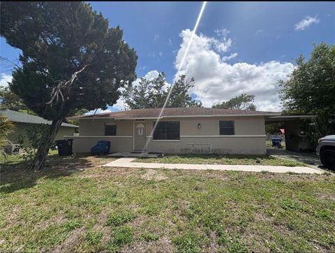 Photo of 2656 Dr Ella Piper WAY, FORT MYERS, FL 33916 (MLS # 226017691)
