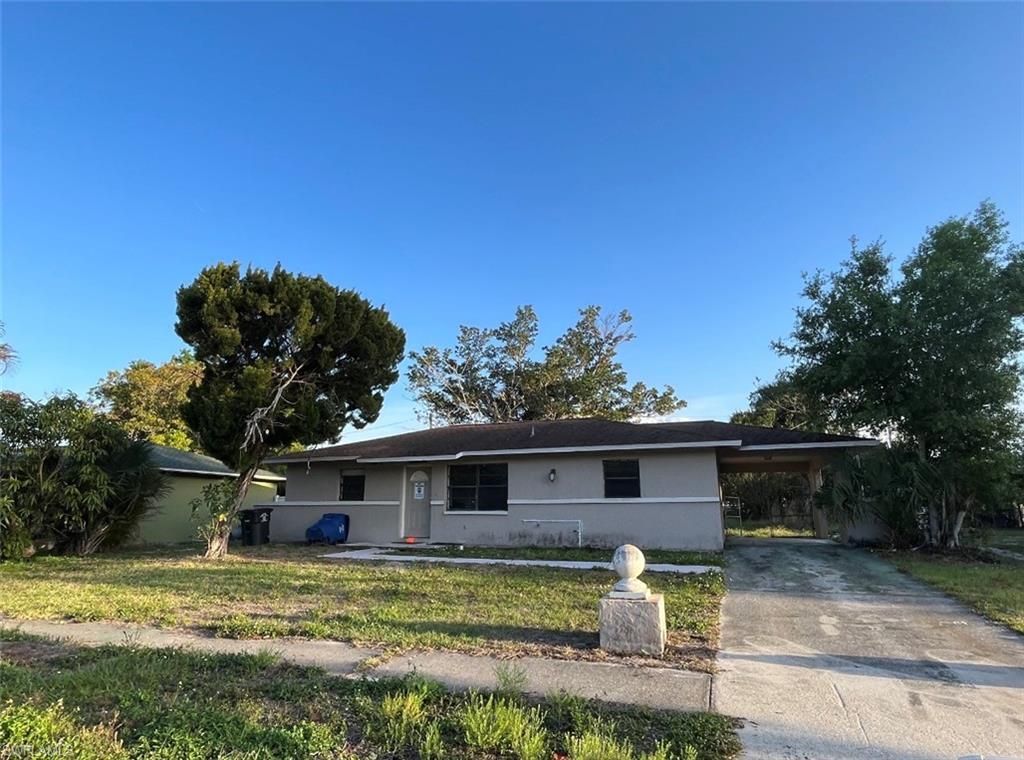 Photo of 2656 Dr Ella Piper WAY, FORT MYERS, FL 33916 (MLS # 226017691)
