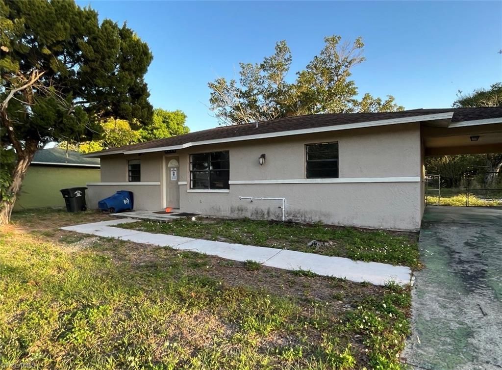 Photo of 2656 Dr Ella Piper WAY, FORT MYERS, FL 33916 (MLS # 226017691)