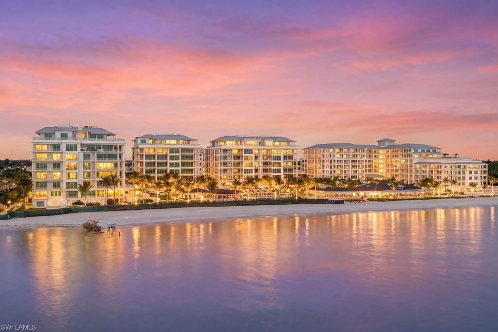 901 GULF SHORE BLVD N C-304