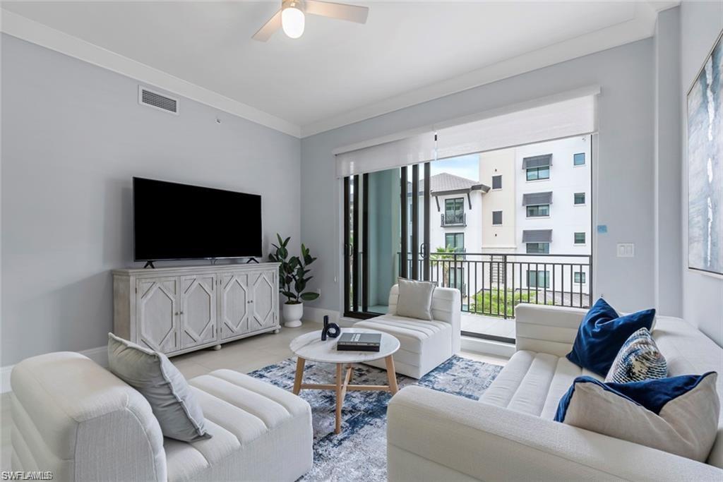 NAPLES SQUARE - Residential Lease