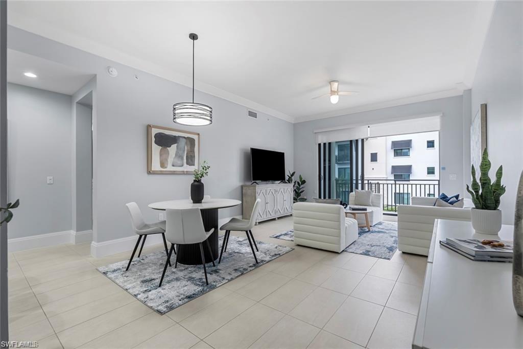 NAPLES SQUARE - Residential Lease