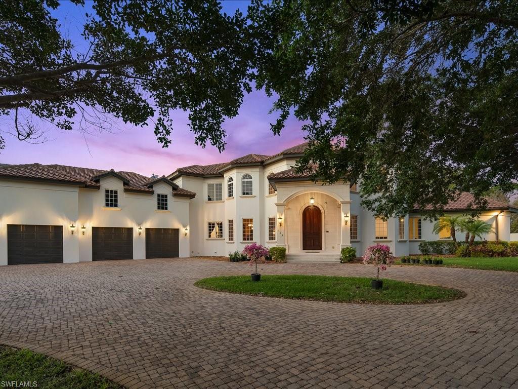 PINE RIDGE - Residential