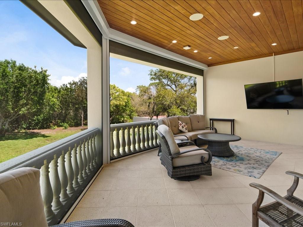 PINE RIDGE - Residential