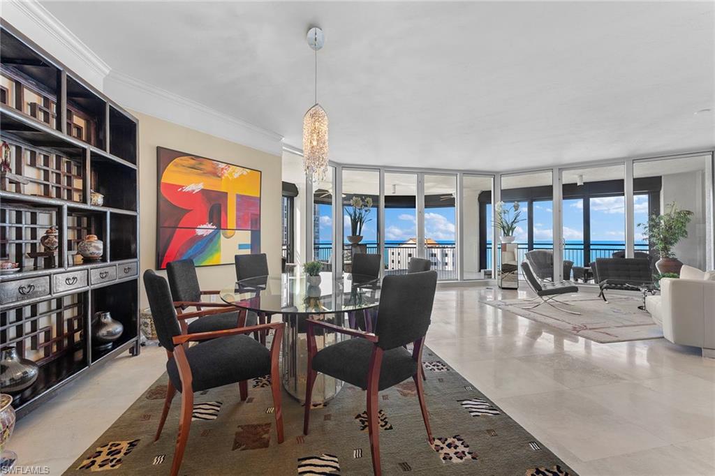 SEASONS AT NAPLES CAY - Residential