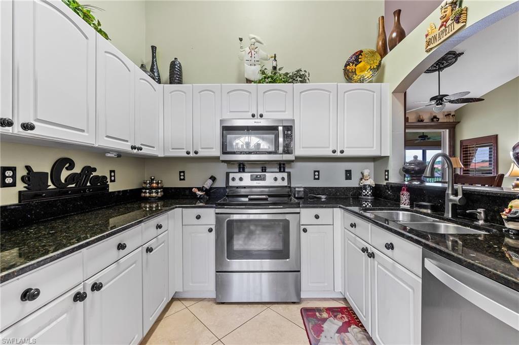 HUNTINGTON LAKES II - Residential