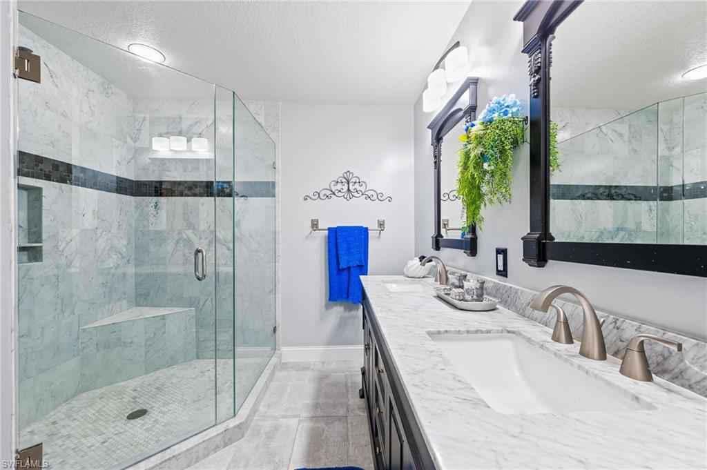 HUNTINGTON LAKES II - Residential