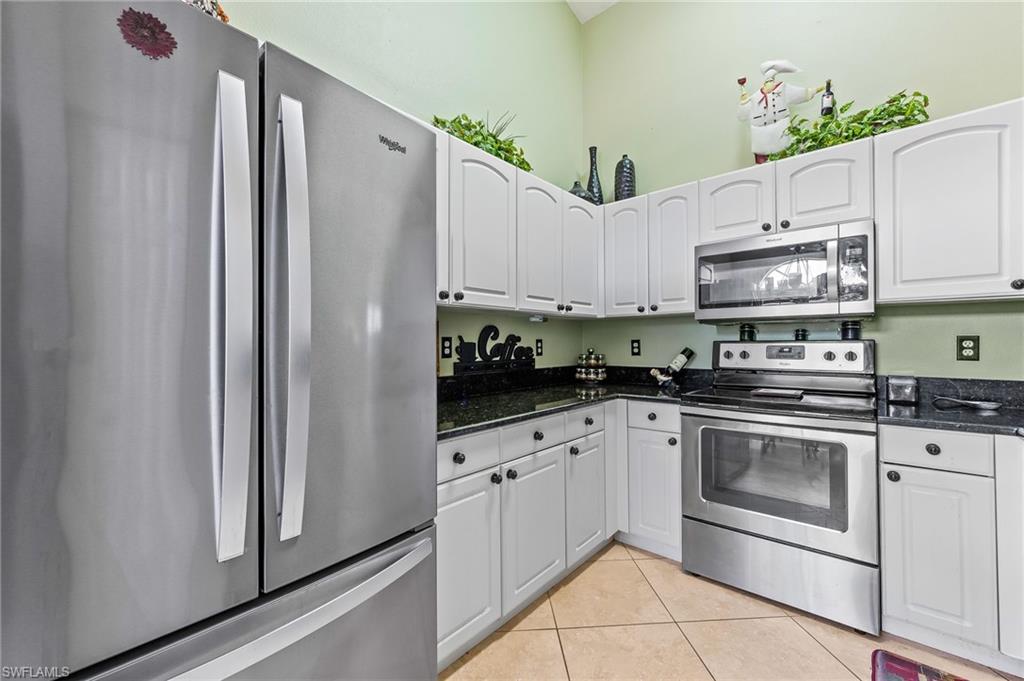 HUNTINGTON LAKES II - Residential