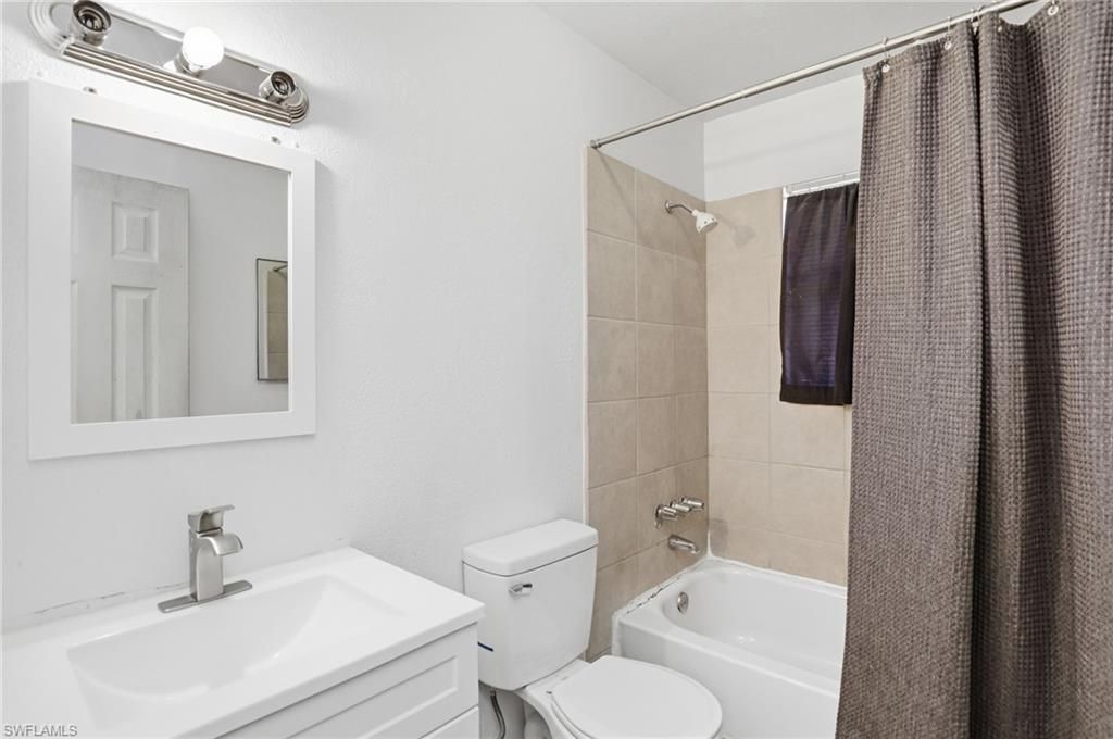 Photo of 318 Bellair RD, FORT MYERS, FL 33905 (MLS # 225083345)