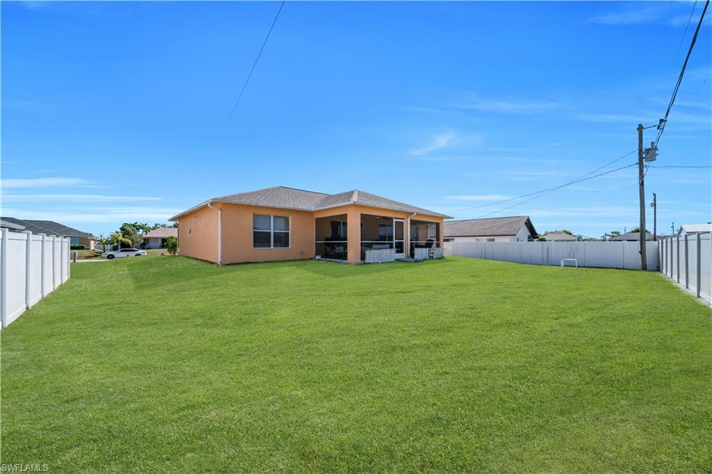 CAPE CORAL - Residential