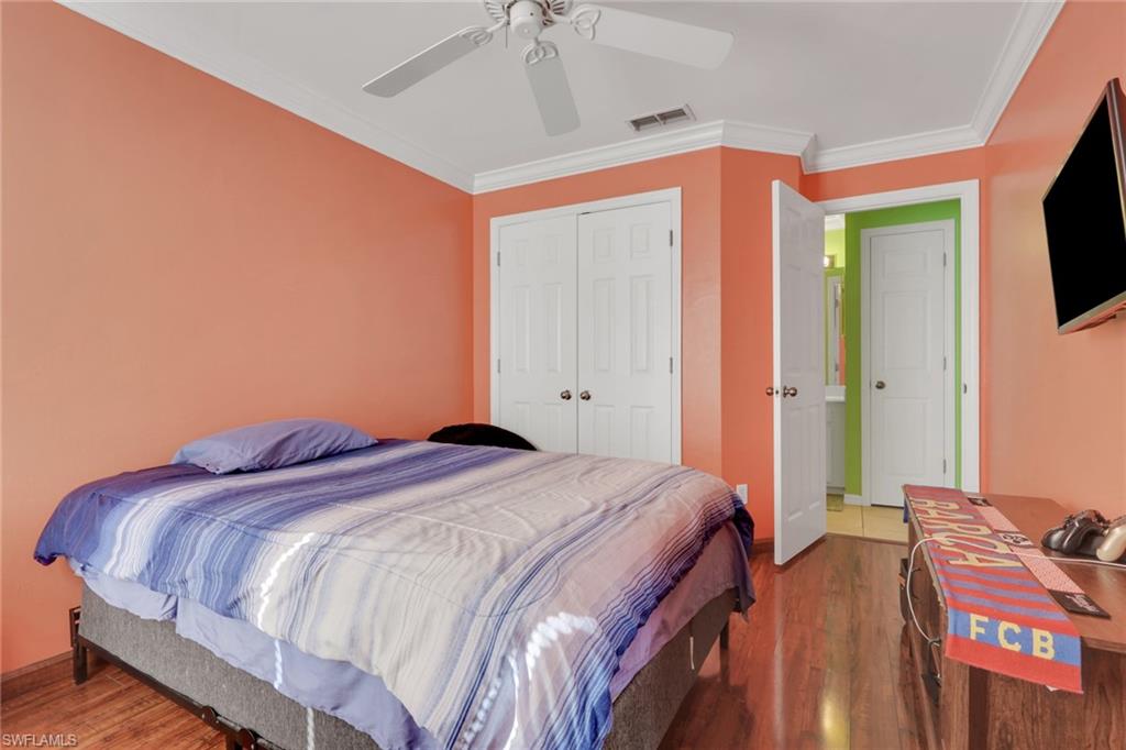 COLONY LAKES - Residential