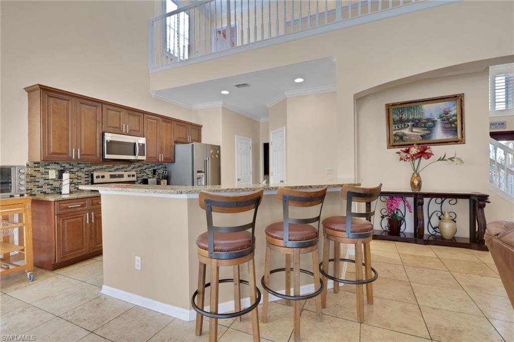 COLONY LAKES - Residential