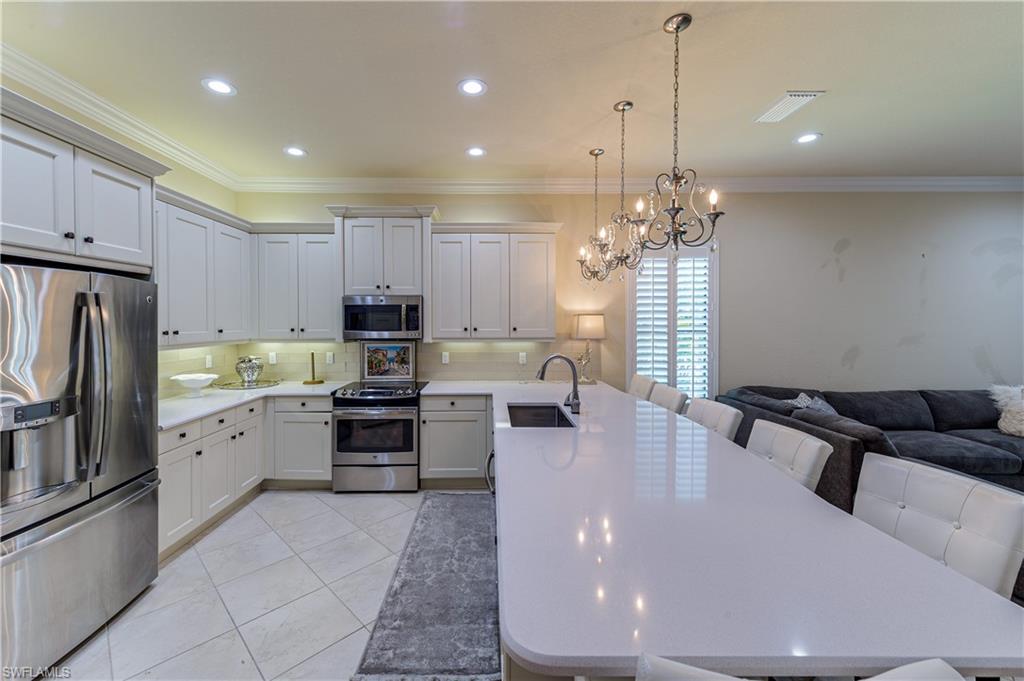 MARBELLA ISLES - Residential