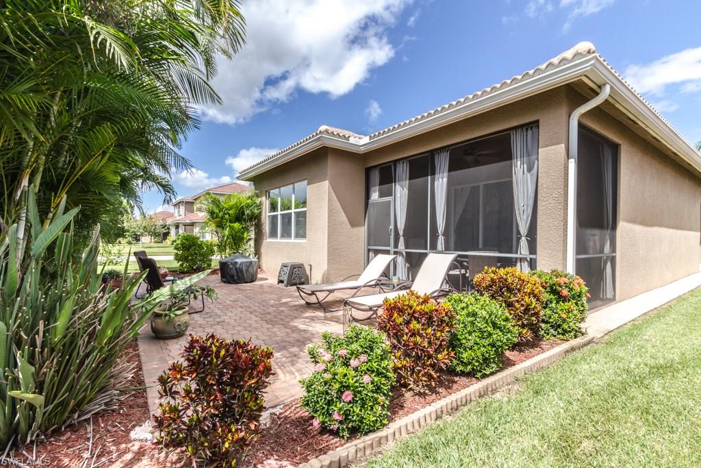 BOTANICA LAKES - Residential