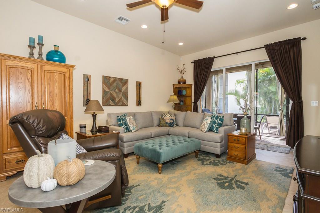 BOTANICA LAKES - Residential