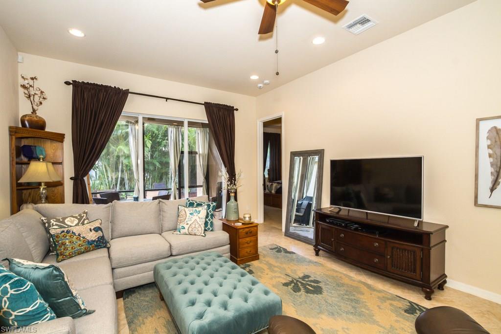 BOTANICA LAKES - Residential