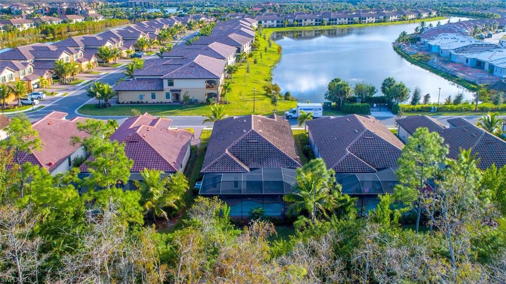 BONITA NATIONAL GOLF AND COUNTRY CLUB - Residential