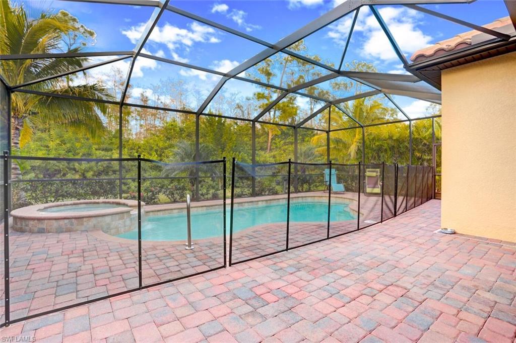 BONITA NATIONAL GOLF AND COUNTRY CLUB - Residential