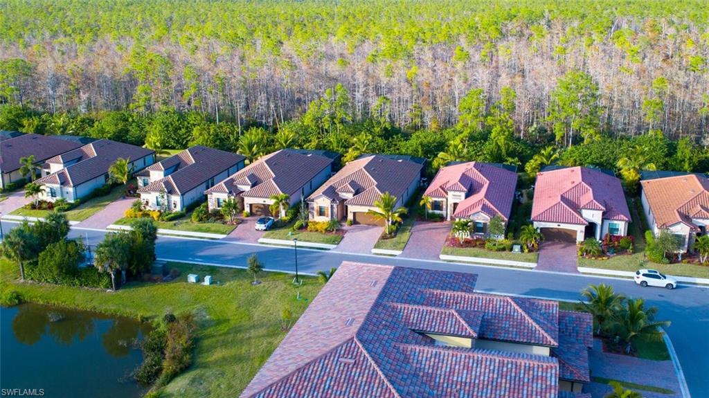 BONITA NATIONAL GOLF AND COUNTRY CLUB - Residential