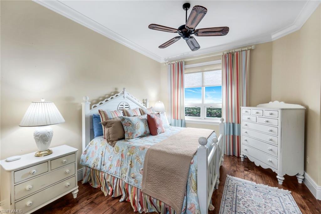 ESPERIA SOUTH - Residential