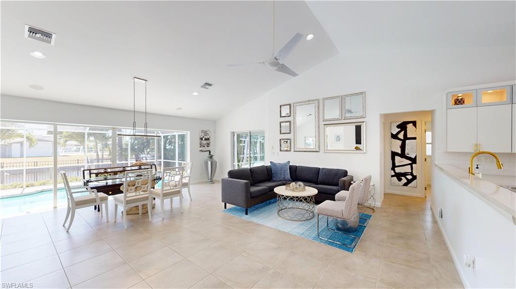 YACHT CLUB - Residential