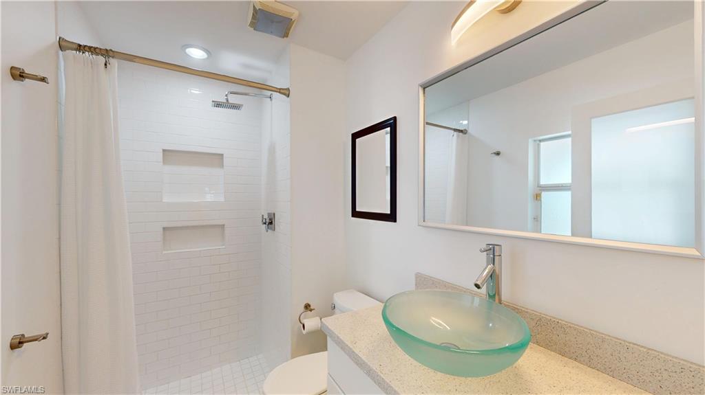 YACHT CLUB - Residential