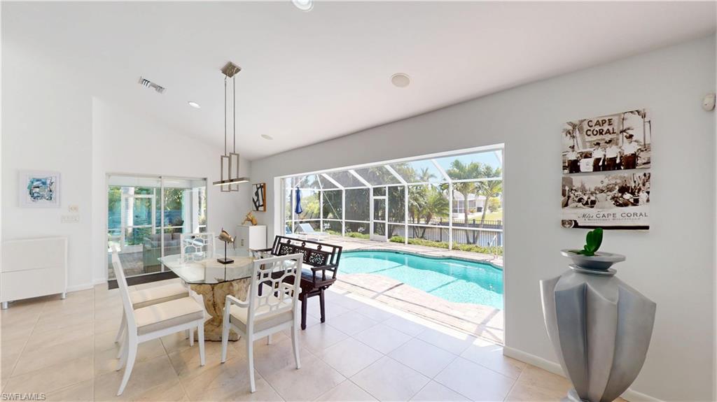 YACHT CLUB - Residential