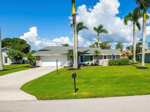 4821 Molokai DR NAPLES FL 34112