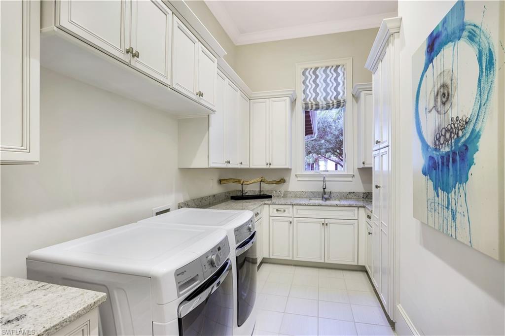 QUAIL WEST - Residential