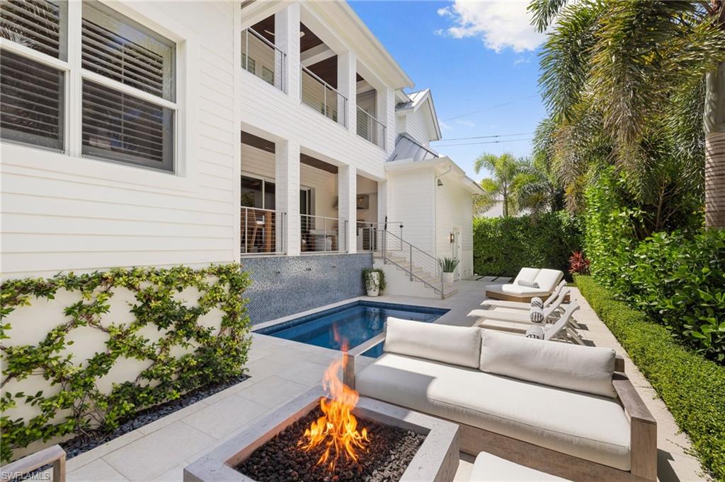 OLDE NAPLES - Residential