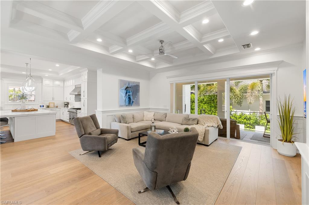 OLDE NAPLES - Residential